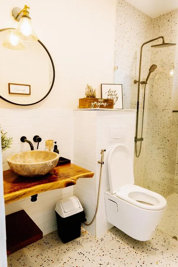 The Beachhouse Villa- Biet Thu 4 Phong Bai Sau- 4 Bedrooms Villa- 5' To Bai Sau Beach Vung Tau 0*,  Vietnám